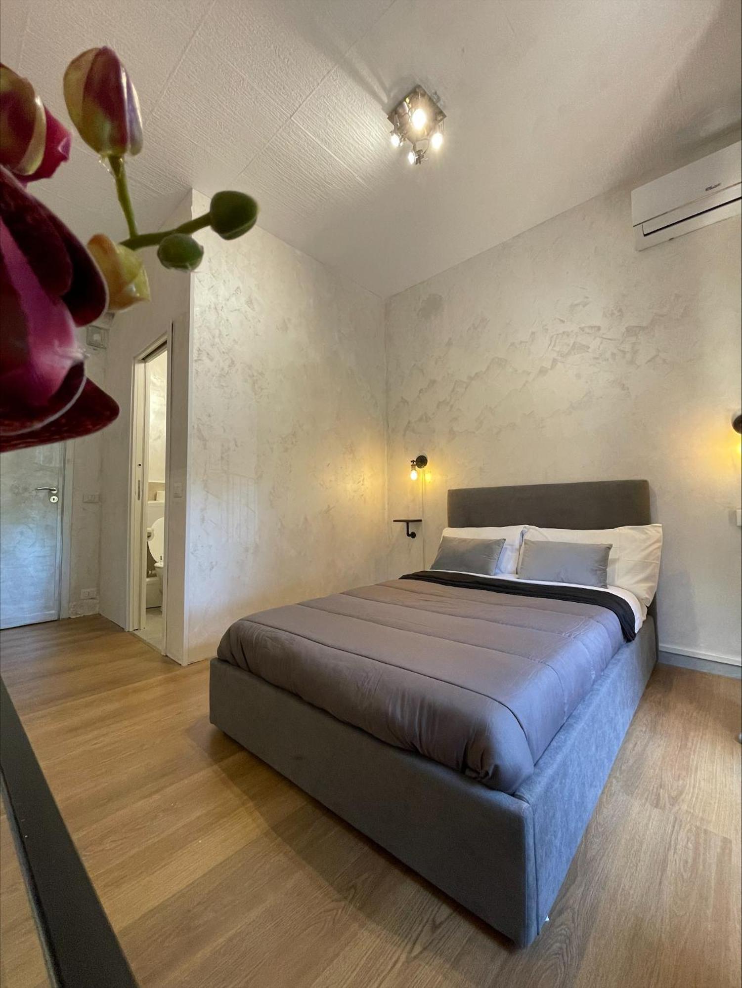 Romoli Rooms And Suites Exterior photo
