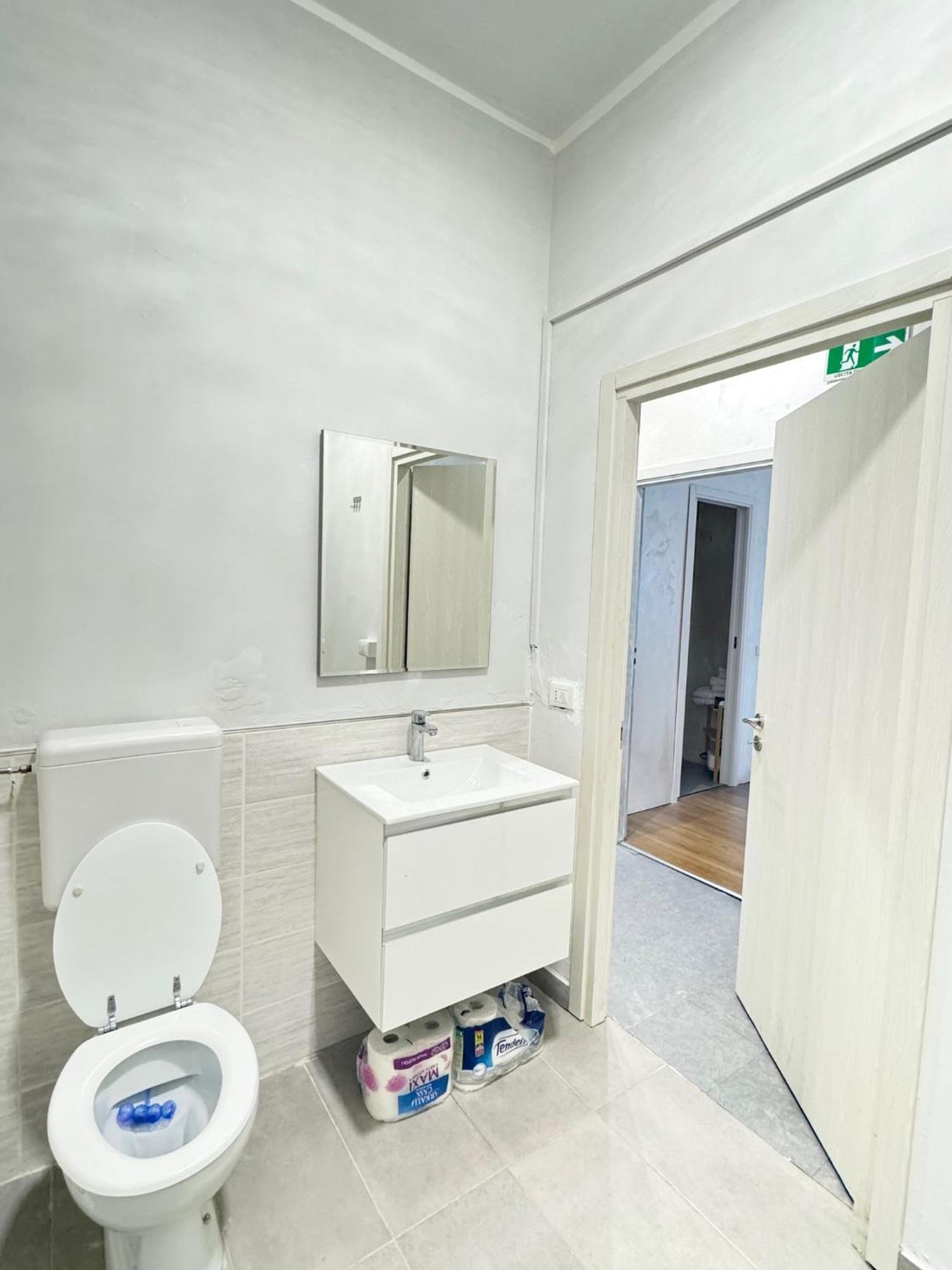Romoli Rooms And Suites Exterior photo